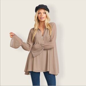NWT SHOW ME YOUR MUMU Perveen Pirate Tunic ~ Dune Chiffon Size Small